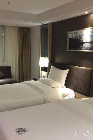 Imagen de la habitación del Hotel Yeste Hotel. Foto 8