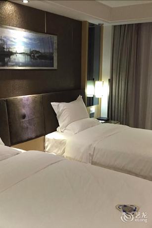 Imagen de la habitación del Hotel Yeste Hotel. Foto 16