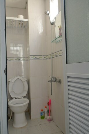 Imagen de la habitación del Hotel Yhd. Foto 6