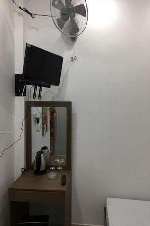 Imagen de la habitación del Hotel Yhd. Foto 11
