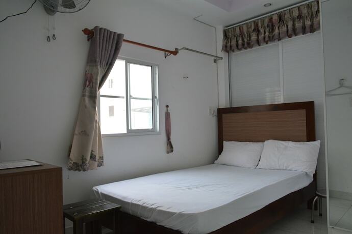 Imagen de la habitación del Hotel Yhd. Foto 16