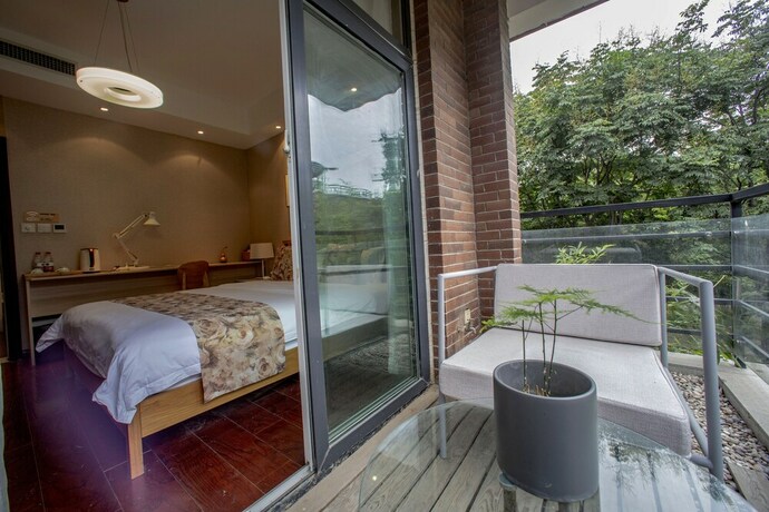 Imagen general del Hotel Yi Ming Shu Ju. Foto 9