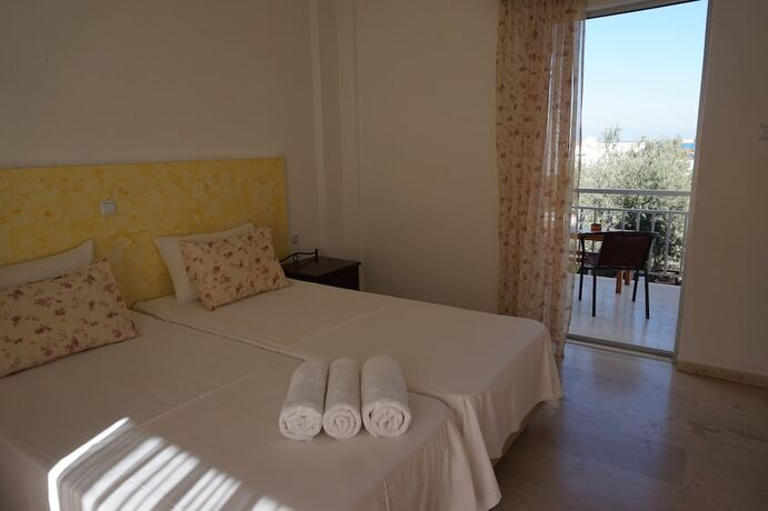 Imagen general del Hotel Yialos Studios, Skala (Agkistri). Foto 2