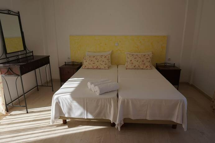 Imagen general del Hotel Yialos Studios, Skala (Agkistri). Foto 3