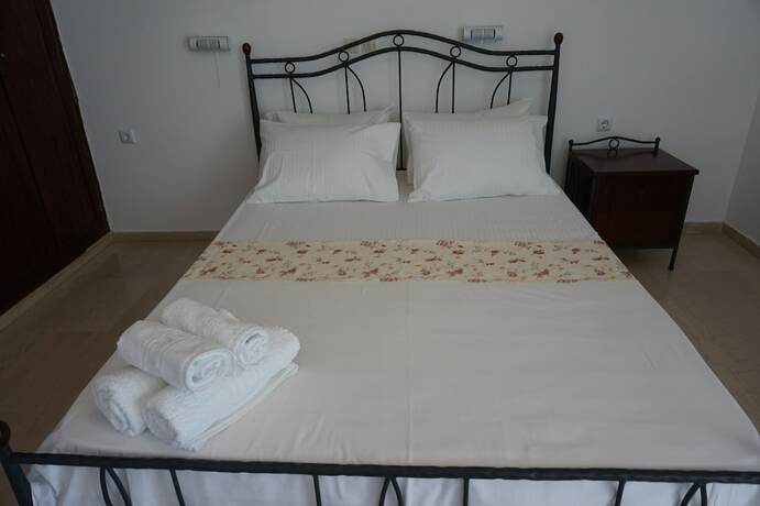 Imagen general del Hotel Yialos Studios, Skala (Agkistri). Foto 6