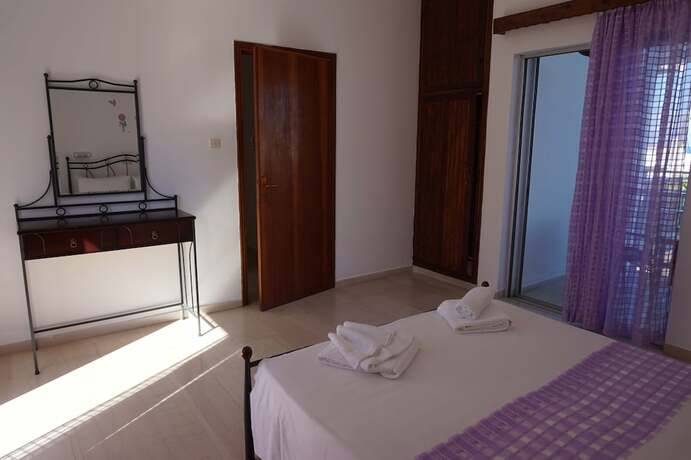 Imagen general del Hotel Yialos Studios, Skala (Agkistri). Foto 12