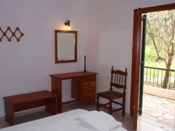 Imagen general del Hotel Yianetta Complex. Foto 4