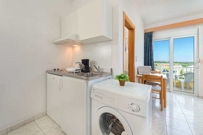 Imagen de la habitación del Hotel Yiannis Apartments. Foto 14