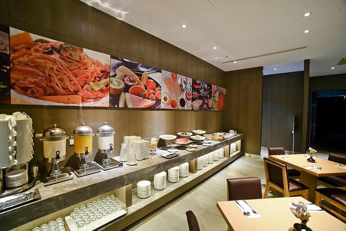 Imagen del bar/restaurante del Hotel Yidear. Foto 5