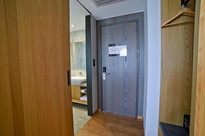 Imagen de la habitación del Hotel Yidear. Foto 12