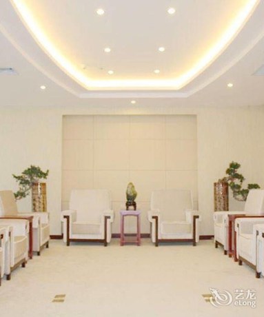 Imagen de los interiores del Hotel Yihai International Business Hotel. Foto 15