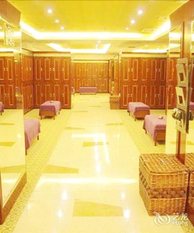 Imagen de los interiores del Hotel Yihai International Business Hotel. Foto 18