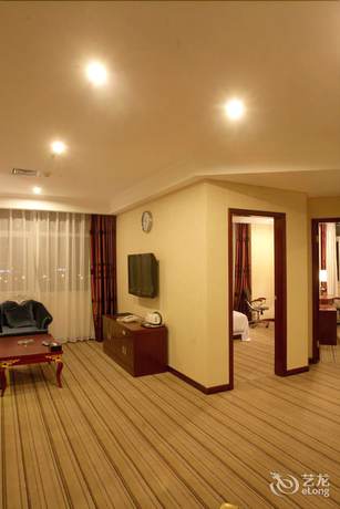 Imagen de la habitación del Hotel Yihai International Business Hotel. Foto 12