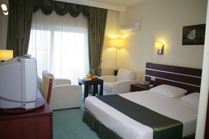 Imagen de la habitación del Hotel Yildiz Termal. Foto 9