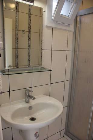 Imagen de la habitación del Hotel Yilmaz. Foto 15