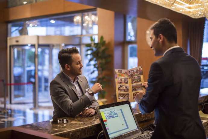 Imagen de los interiores del Hotel Yilmazoglu Park. Foto 20
