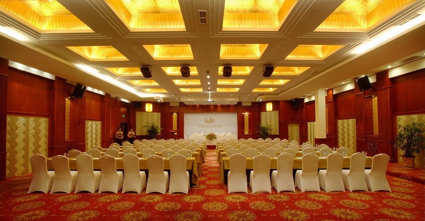 Imagen de los interiores del Hotel Yimei Plaza. Foto 9