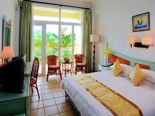 Imagen de la habitación del Hotel Yin Yun Seaview Resort. Foto 9