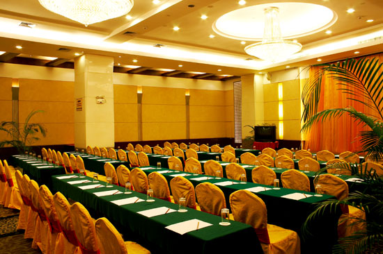 Imagen de los interiores del Hotel Yindo Zhuhai. Foto 17