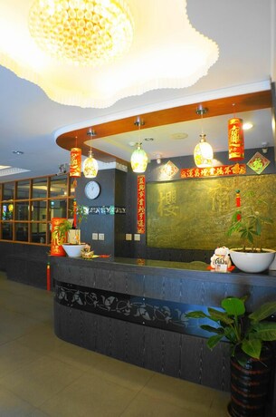 Imagen de los interiores del Hotel Ying Su Health Spa. Foto 19