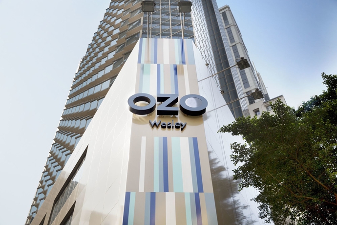 Imagen de los exteriores del Hotel Ying'nflo, Wesley Admiralty, Hong Kong. Foto 12