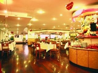 Imagen del bar/restaurante del Hotel Yinhe Dynasty. Foto 1