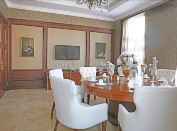 Imagen de la habitación del Hotel Yinjian Jianguo Heihe. Foto 9