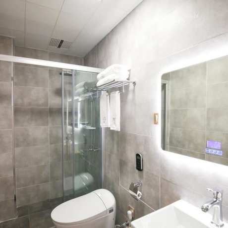 Imagen general del Hotel Yinlu Bedroom Fenghuang Hongqiao Shop. Foto 8