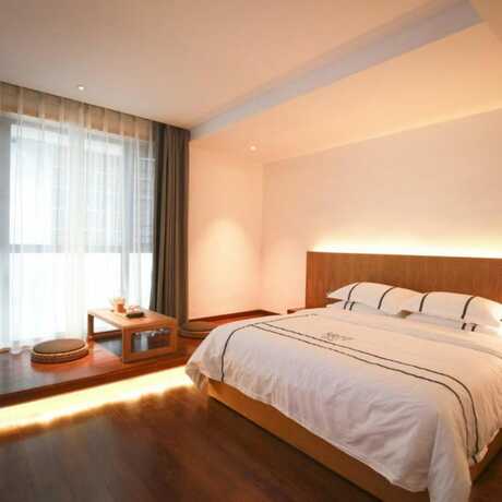 Imagen general del Hotel Yinlu Bedroom Fenghuang Hongqiao Shop. Foto 9