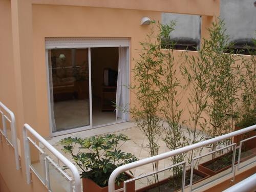 Imagen general del Hotel Yinzo. Foto 7