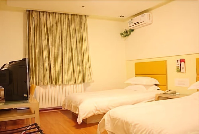 Imagen de la habitación del Hotel Yinzuo Jiayi - Qingdao. Foto 16