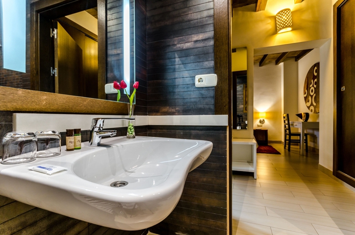 Imagen de la habitación del Hotel Yit Abentofail. Foto 6