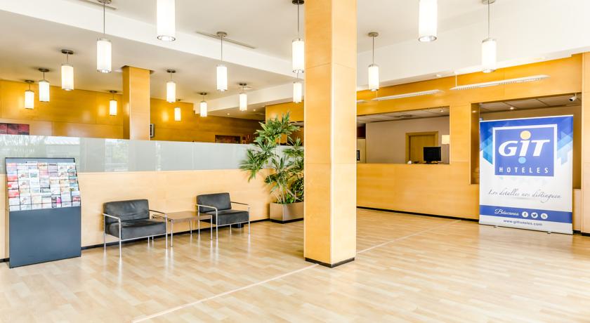 Imagen de los interiores del Hotel Yit Ciudad De Zaragoza. Foto 10