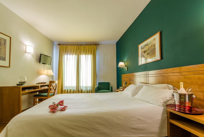 Imagen de la habitación del Hotel Yit Conquista De Toledo. Foto 7