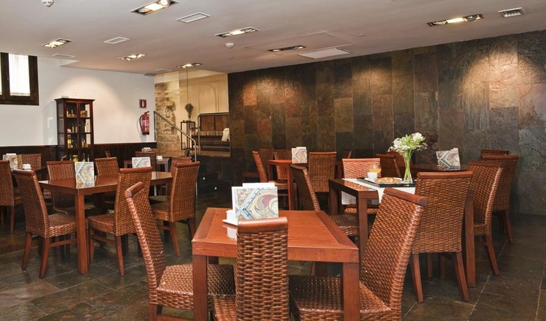 Imagen general del Hotel Yit La Casona Del Arco. Foto 2