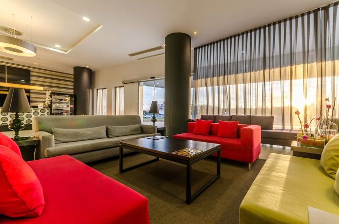 Imagen de los interiores del Hotel Yit Vía Sevilla Mairena. Foto 15