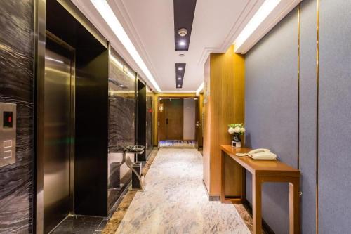 Imagen general del Hotel Yitel Collection Beijing Capital International Airport New Exhibition Center. Foto 16