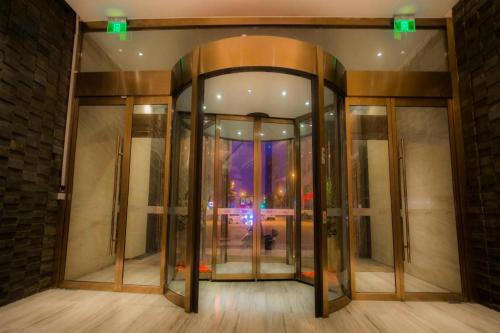 Imagen general del Hotel Yitel Collection Hefei Changjiang Zhong Road Pedestrian Street Sanxiaokou Metro Station. Foto 16