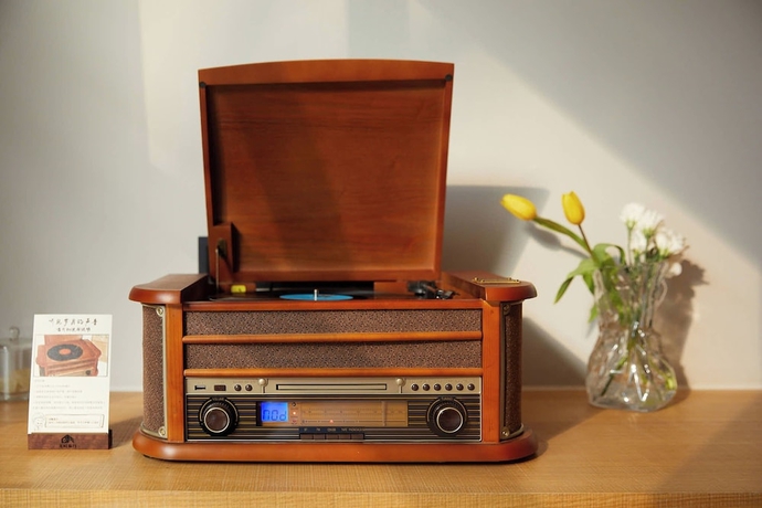 Imagen de la habitación del Hotel Yitel Shanghai. Foto 3