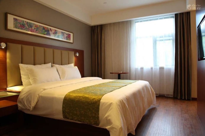 Imagen de la habitación del Hotel Yitel Shanghai Hongqiao Hub Linkong Zone. Foto 7