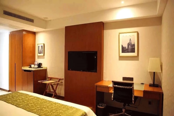 Imagen de la habitación del Hotel Yitel Shanghai Hongqiao Hub Linkong Zone. Foto 8