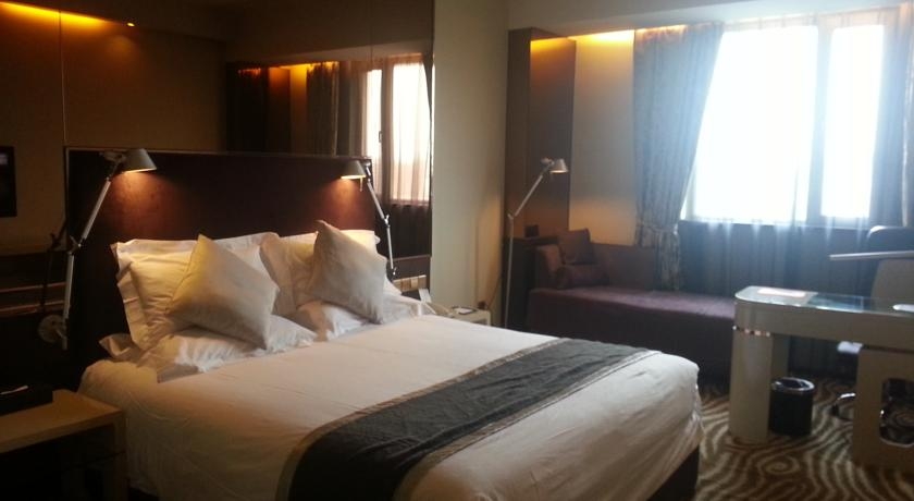 Imagen de la habitación del Hotel Yitel Xuhui. Foto 5