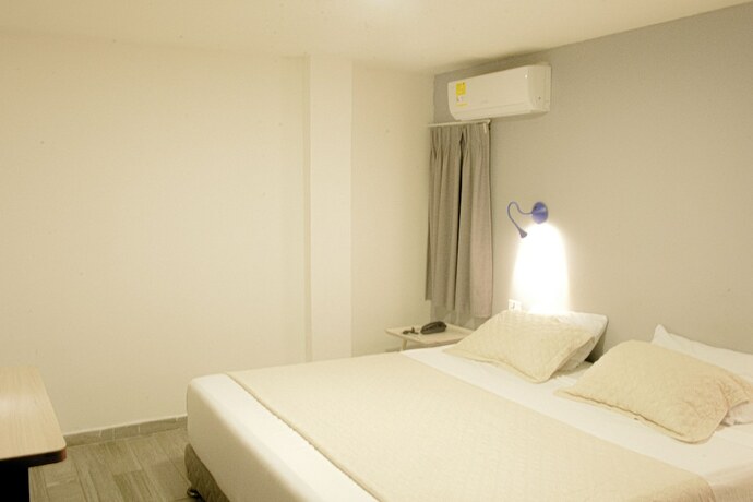 Imagen de la habitación del Hotel Yivinaca, Barranquilla. Foto 20