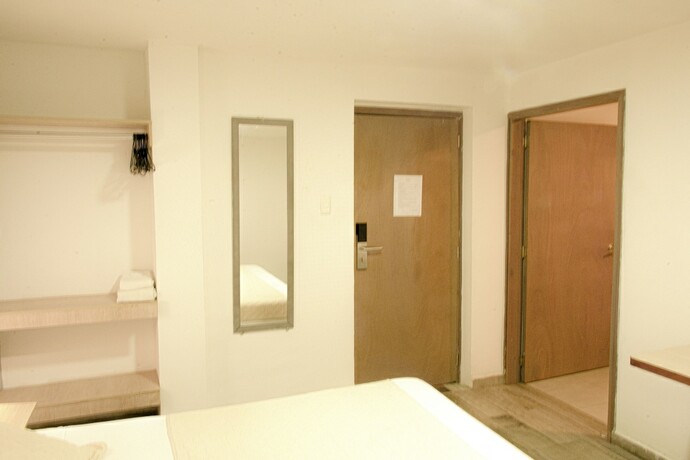 Imagen de la habitación del Hotel Yivinaca, Barranquilla. Foto 24