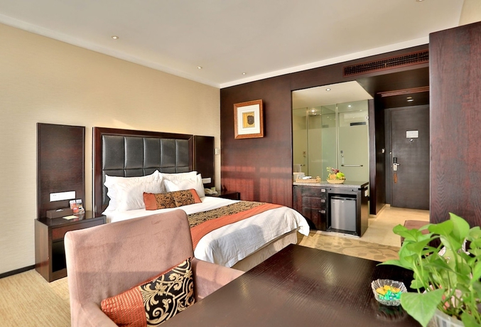 Imagen de la habitación del Hotel Yiwu Bali Plaza. Foto 7