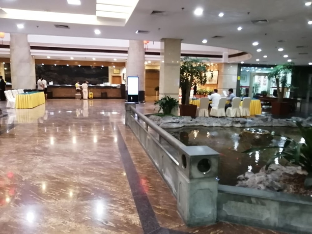 Imagen de los interiores del Hotel Yiwu. Foto 19