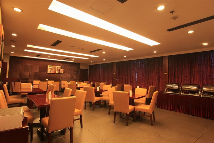 Imagen del bar/restaurante del Hotel Yiwu Kasion·purey. Foto 1