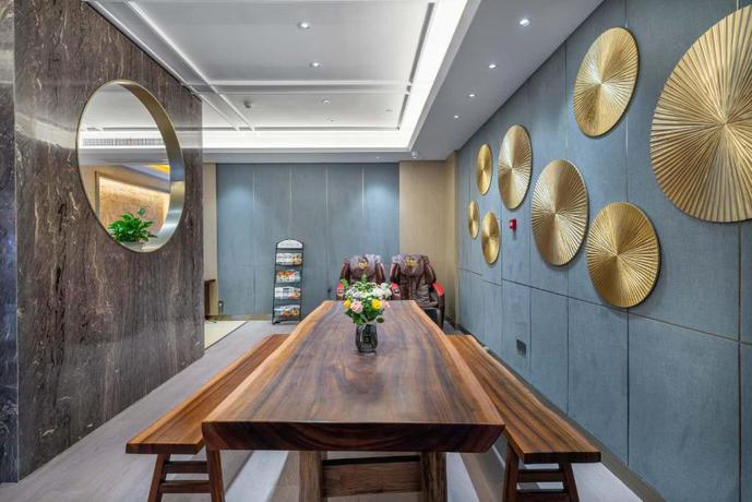 Imagen de los interiores del Hotel Yiwu Yuejia Business Hotel. Foto 14