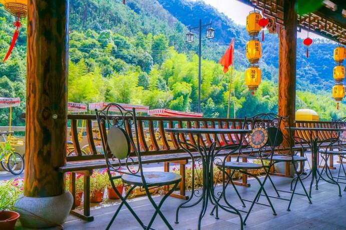 Imagen general del Hotel Yiyun Botique Inn Shuiyunjian Tonglu. Foto 3