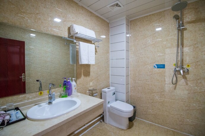 Imagen general del Hotel Yiyun Botique Inn Wutaishan Qingju. Foto 2